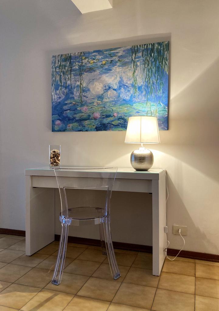 ingresso, particolare